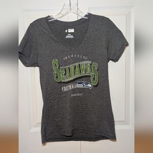 NFL Seattle Seahawks Team Apparel Grey Short Sleeve T-Shirt - Women's Medium